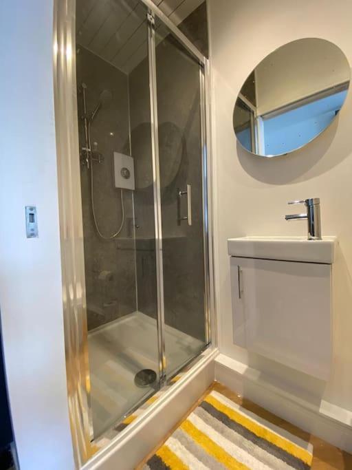 Penlea ~ 1 Bedroom Flat With Harbour View Tarbert  Exterior foto